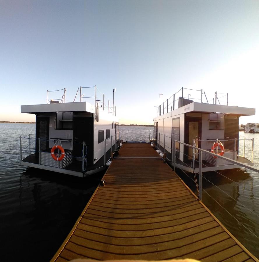 Houseboat Arka 1 - Domki Na Wodzie, Rower Wodny, Wifi, Parking Mielno (Koszalin) Exterior foto